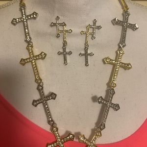 Sassy Jones Trinity Necklace and earring set